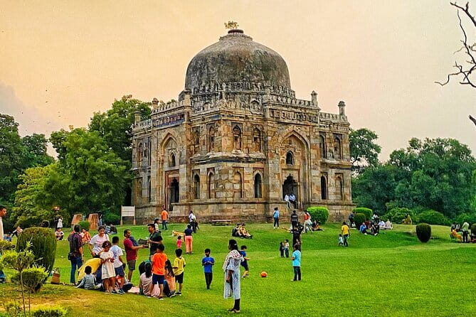 Heritage Delhi Private Walking & Shopping Tour - Practical Details & Traveler Tips