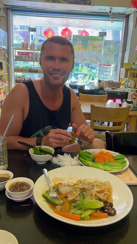 Ho Chi Minh Street Food Private Tour With Funny Guide - Detailed Breakdown of the Itinerary