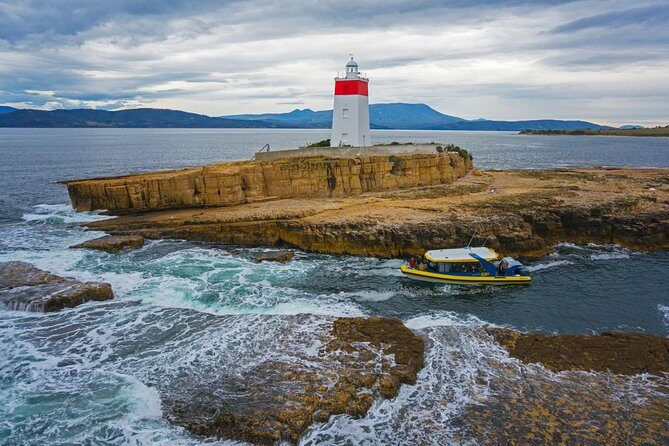 Hobart Sightseeing Cruise including Iron Pot Lighthouse - The Itinerary in Detail