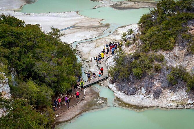 Hobbiton and Wai-O-Tapu Full Day Small Group Tour - What Makes This Tour Valuable?