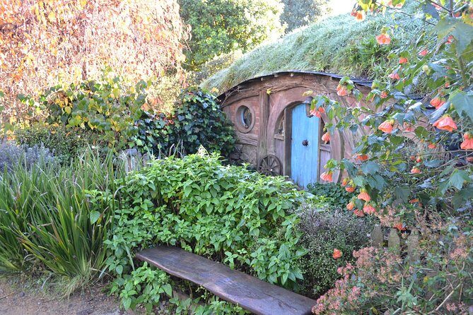 Hobbiton Movie Set Group Tour Early Access (Avoid the crowds!) - Who Would Enjoy This Tour Most?