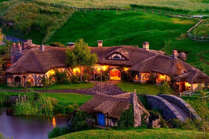 Hobbiton Movie Set Tour from Auckland - A Closer Look at the Experience