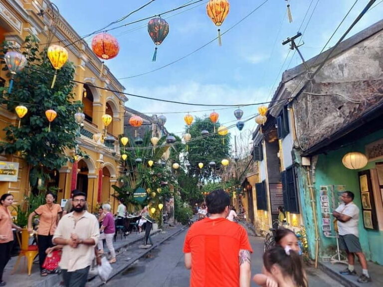 Hoi An Old Town Entrance Ticket +Boat Lantern Release Ticket - Exploring Hoi An: What You Can Expect