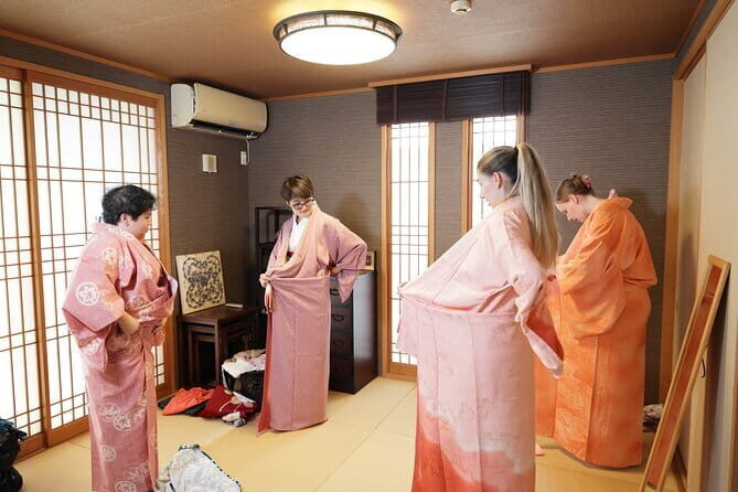 How to wear a Kimono Lesson at West side of Tokyo - The Location and Accessibility