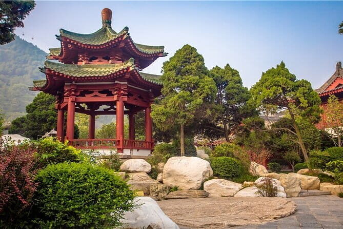Huaqing Palace Adult Ticket - FAQ