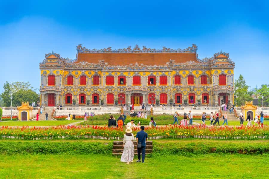 Hue: Imperial City, Royal Tombs & Pagoda Tour by Private Car - Exploring Hue’s Highlights