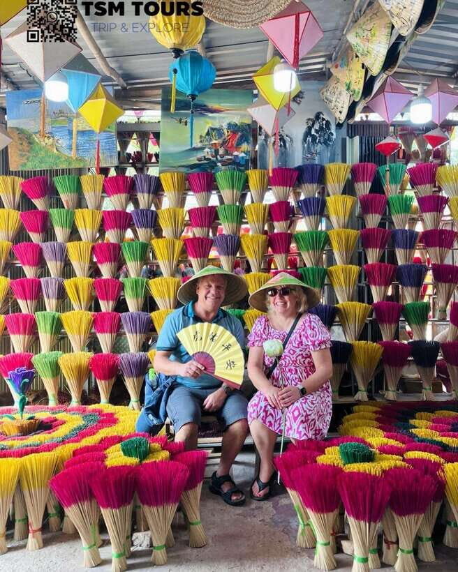 Hue: Royal Tombs & Pagoda Private Tour By Dragon Boat & Car - The Sum Up