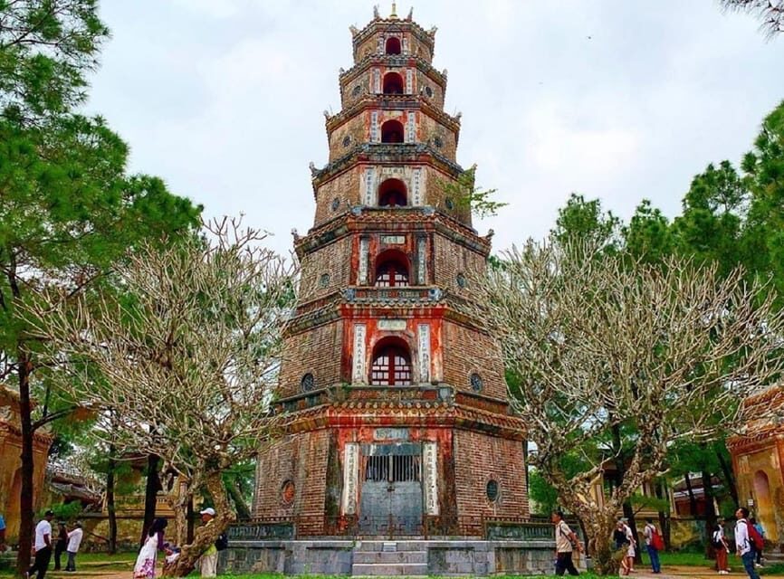 Hue : Royal Tombs- Thien Mu Pagoda- Dragon Boat Private Tour - In-Depth Breakdown of the Tour