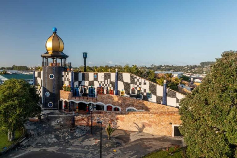 Hundertwasser Art Centre Admission Ticket - A Deep Dive into the Hundertwasser Art Centre Experience