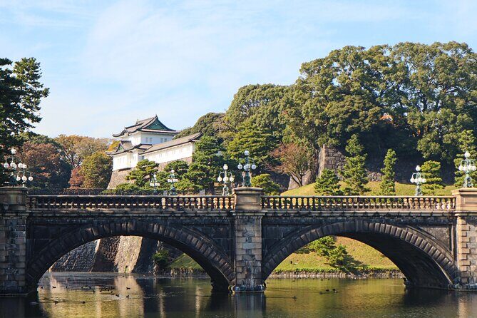 Introductory Tokyo Tour for the first timers: learn basic Travel tips and tricks - The Core of the Tour: One Sight, Many Lessons