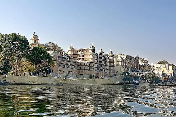 Jagmandir Island And Sunset Boat Ride On Lake Pichola, Udaipur Without Transfers - What’s Included and Whats Not