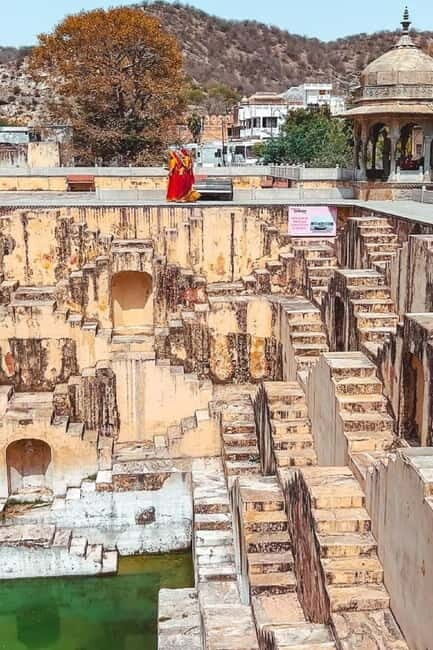 Jaipur: Amber Fort, Stepwell & Blind Love Temple Guided Tour - Authenticity and Local Culture