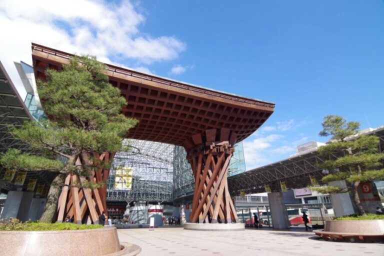 Kanazawa: Private Tour with Local Guide - Why This Tour Offers Great Value