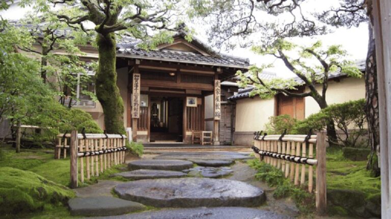 Kanazawa: Samurai Residence Remains Nomura Family admission - Why This Tour Is Worth Your Time