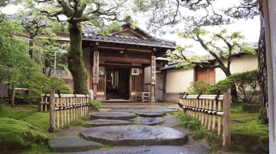 Kanazawa: Samurai Residence Remains Nomura Family admission - Why This Tour Is Worth Your Time