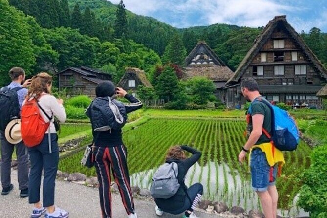 Kanazawa to Shirakawago to Takayama: English Speaking Driver Only - The Cost and Its Value