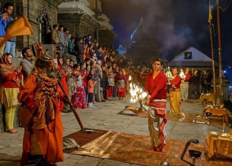 Kathmandu: Everest Scenic Flight & Pashupatinath Aarati Tour - The Pashupatinath Temple and Aarati Ceremony