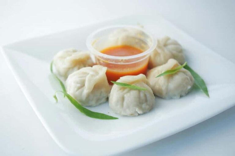 Kathmandu: Food, Drink and Shopping Rickshaw Tour - Why This Tour Offers Good Value