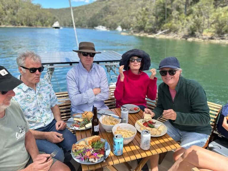 Ku-ring-gai National Park: Private Boat Tour - The Experience: A Day of Balance Between Relaxation and Adventure