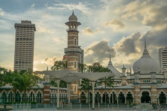 Kuala Lumpur City Tour Full Day Include Batu Caves - Experience and Practicalities