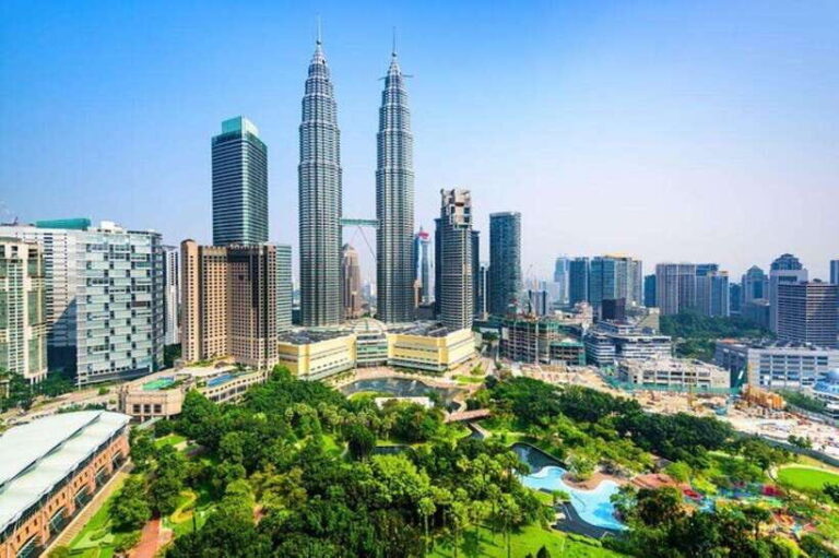 Kuala Lumpur: Full-Day Private City Highlights Tour - What to Expect on the Tour