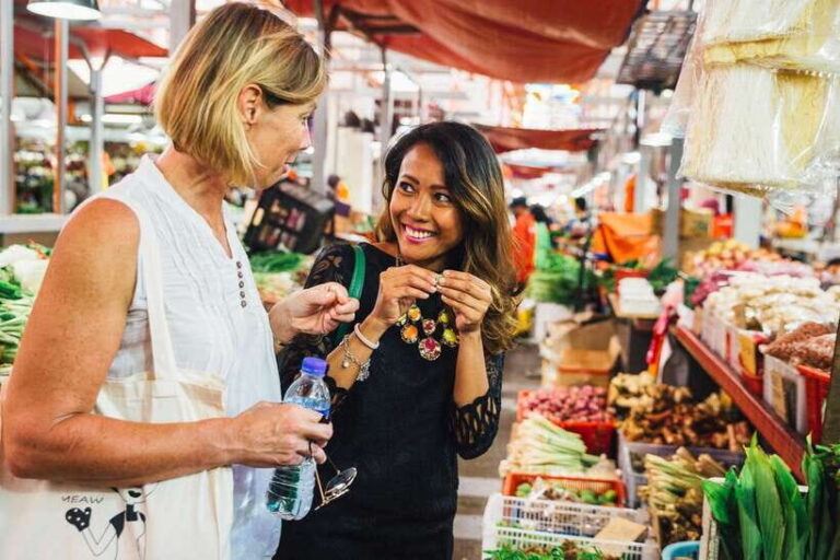 Kuala Lumpur: Private Food Tour 10 Tastings with Locals - Practical Details and Tips