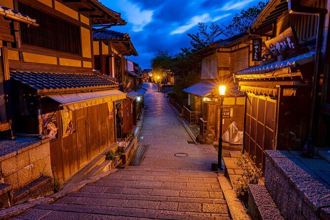 Kyoto: Gion Night Walking Tour with Geisha Insight - Is This Tour Worth It?