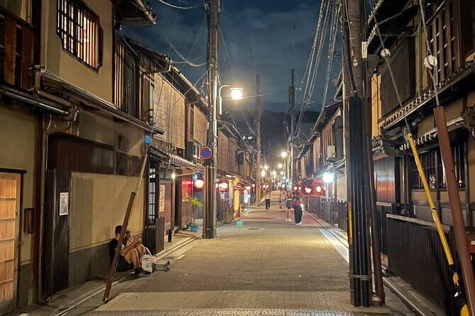 Kyoto Gion Walking Tour Discovering the Secret World of Geisha - Who Will Love This Tour?