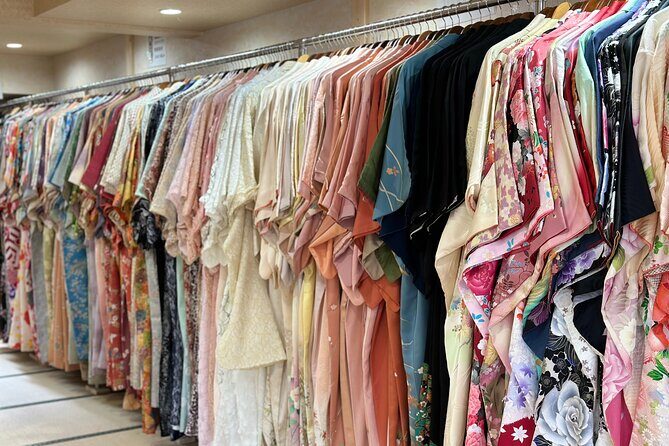 Kyoto: Kimono/Yukata Rental 5 Minute from Kiyomizu-dera - The Sum Up