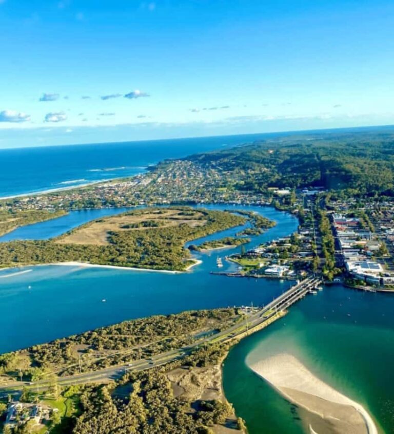Lake Macquarie: 30-Minute Lap of the Lake Helicopter Flight - Who Will Appreciate This Tour?