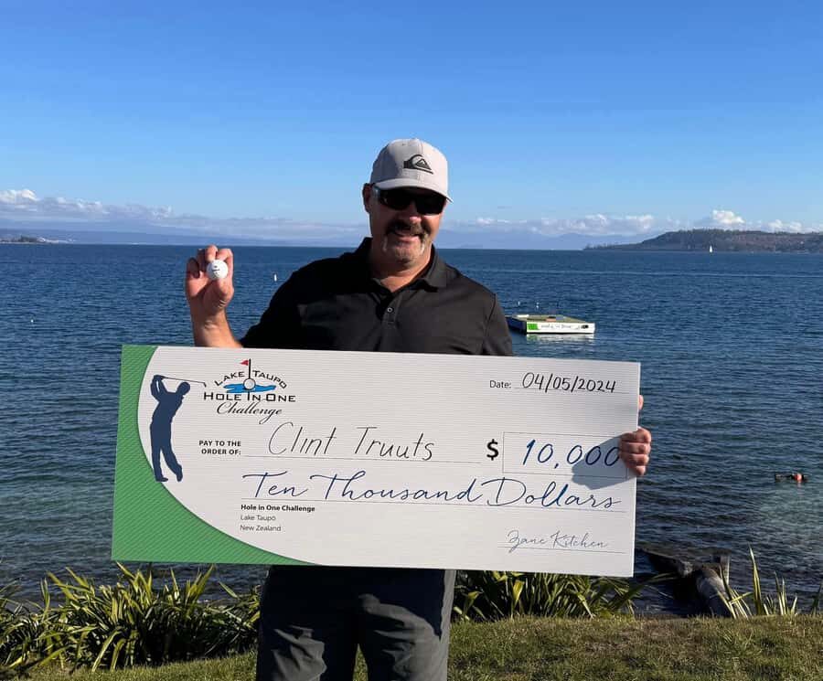 Lake Taupo: Hole in One Golf or Ball Blaster Challenge - Why It Offers Good Value