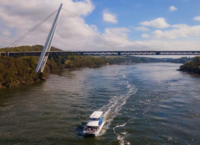 Launceston: 4-Hour Batman Bridge Luncheon Cruise - Exploring Tamar Valley and Cataract Gorge