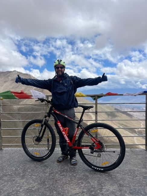 Leh: Downhill Mountain Biking from Khardong La Top - The Itinerary and What to Expect