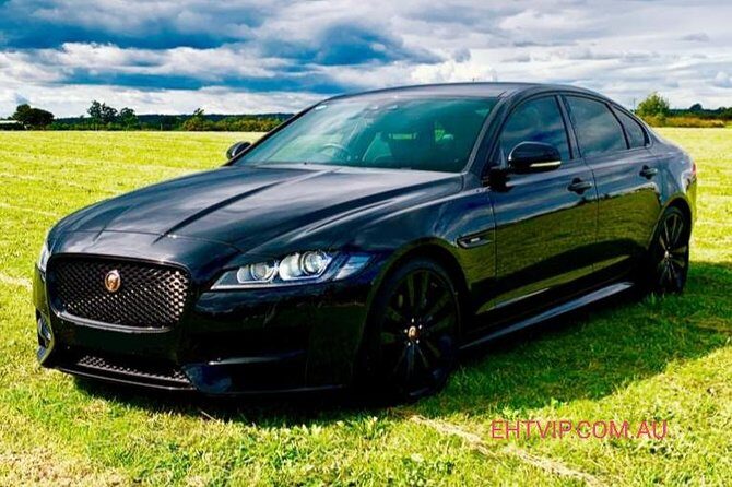 Limoroo, Airport Transfers and Luxe Door to Door Service. - A Closer Look at the Experience