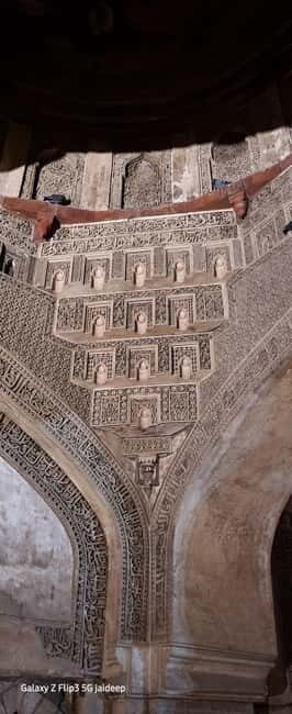 Lodhi garden heritage walk private tour by Guide and Car - Who Will Love This Tour?