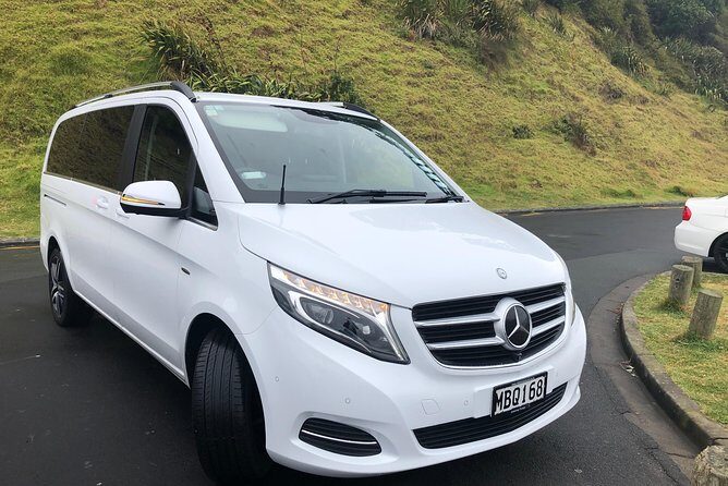 Luxury Airport transfers in Auckland - The Sum Up