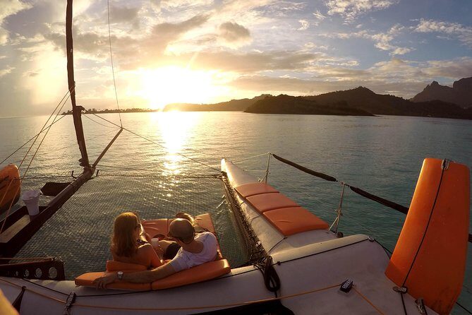 LUXURY Catamaran Bora Bora : The Sunset Escape - In-Depth Look at the Itinerary