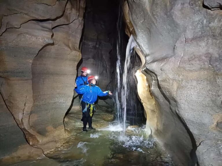 Lyttelton: Shore Excursion, Caving & Castle Hill Rocks - Why This Tour Offers Great Value