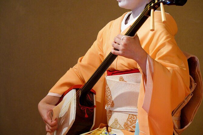 Maiko on the Noh Stage Dance with Live Shamisen - Who Should Book This Tour