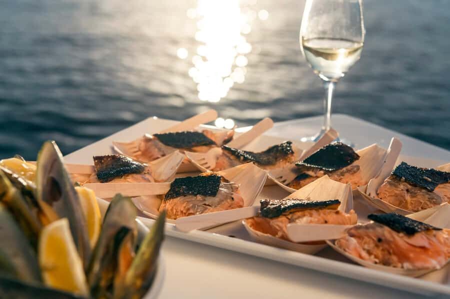 Marlborough Sounds: Greenshell Mussel Cruise - Practical Details and Tips