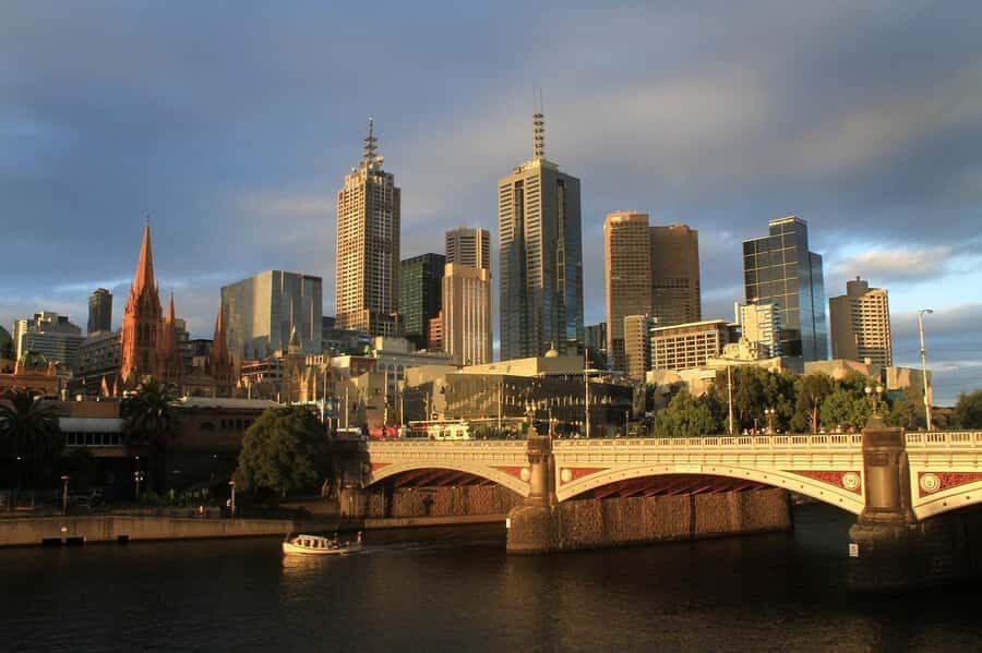 Melbourne : Best Street Food Tour With A Local Guide - What to Expect on Your Melbourne Street Food Tour