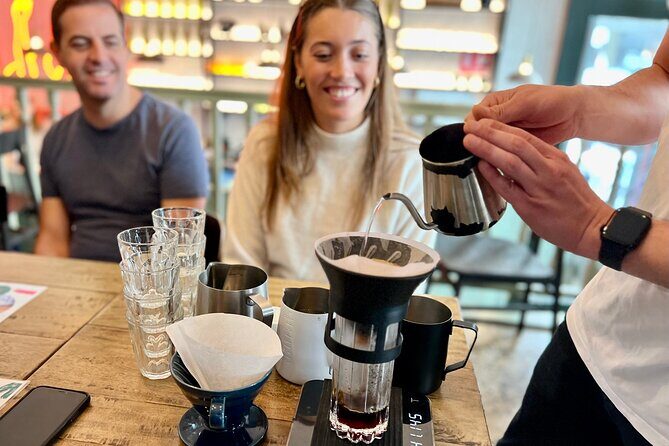 Melbourne Food Tour with 8+ Food Tastings in Hidden Laneways - Authentic Tasting Experiences