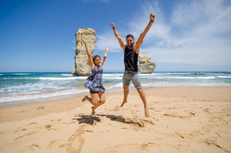 Melbourne: Great Ocean Road 12 Apostles & Rainforest Tour - Exploring Otway National Park and Rainforest