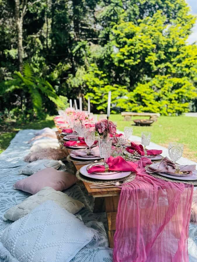 Melbourne - Luxurious pop up picnic at Fitzroy gardens - Setting the Scene: Comfort and Style