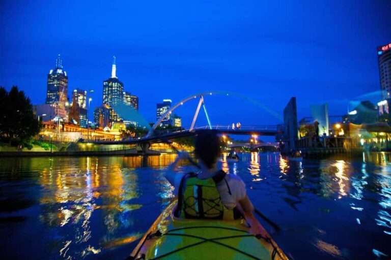 Melbourne: Sunset Kayak Tour with Dinner - The Sum Up