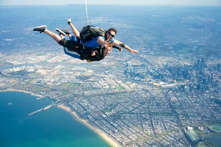 Melbourne: Tandem Skydive Experience over St. Kilda Beach - Who Will Love This Experience?