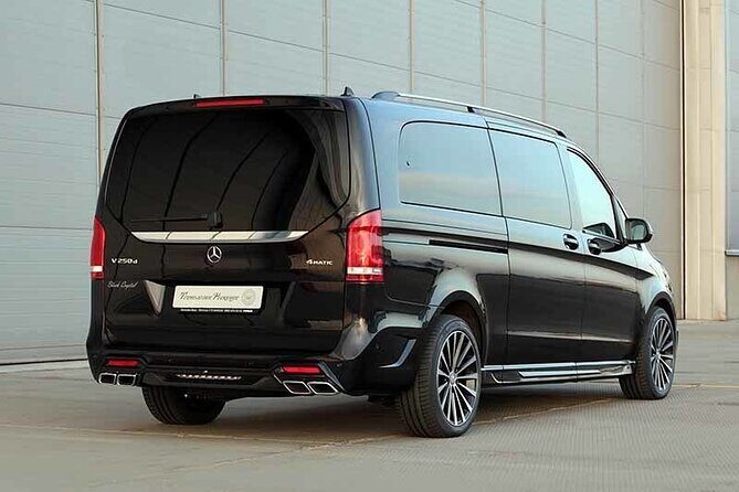 Minivan Arrival Transfer from Sydney Airport SYD to Sydney City - Booking and Flexibility