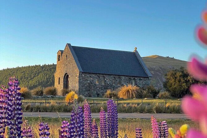 Mt. Cook Full Day Private Tour via Tekapo from Christchurch - Geraldine: The Gateway to the Mountains