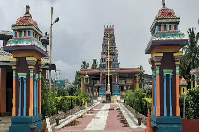 Mud Pools, Gardens, Markets, Temple & Shopping-Nadi Tour half day - The Breakdown of the Tour Experience