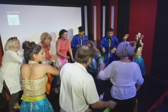 Mumbai Bollywood Studio Tour in Private Vehicle - Who Will Enjoy This Tour?